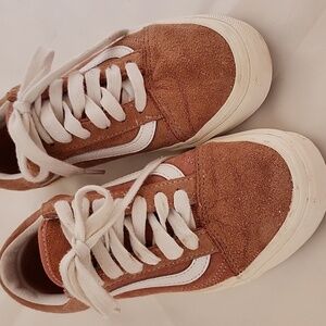 VANS Women's Classic Old Skool Pink Suede Low-Top Lace-Up Sneaker Shoe Skate 5
